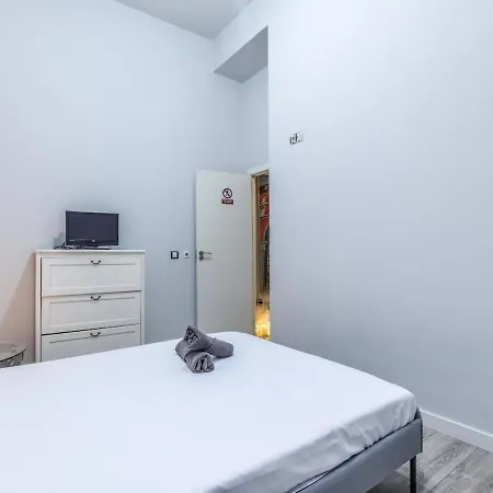 6 Personas En Rio Apartment Madrid