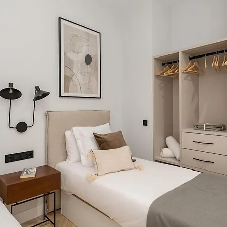 Malasana Vii Calle San Mateo 3br 3bh