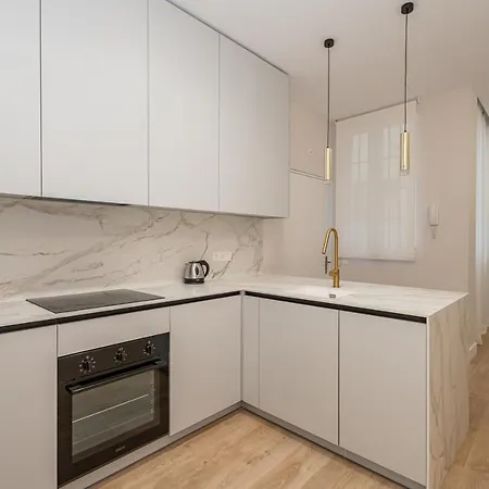 Lalatina Iv Calle Conde De Romanones 4br 4bh * Madrid