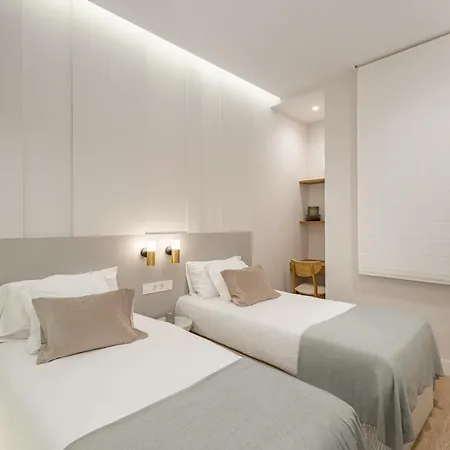 Lalatina Iv Calle Conde De Romanones 4br 4bh * Madrid