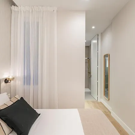 Lalatina Iv Calle Conde De Romanones 4br 4bh