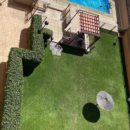 Casa Con Piscina Apartamento *