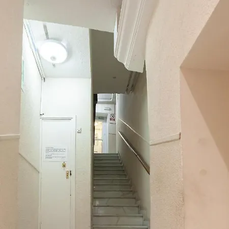 Piso Con Dos Frente A Plaza Mayor Apartment Madrid