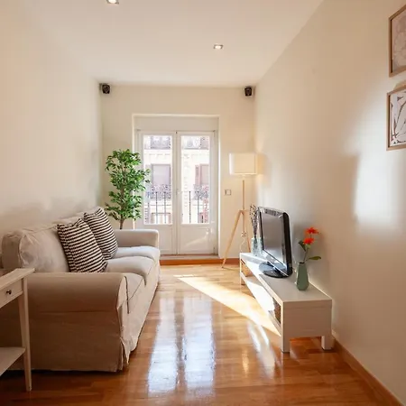 Apartment Piso Con Dos Frente A Plaza Mayor *