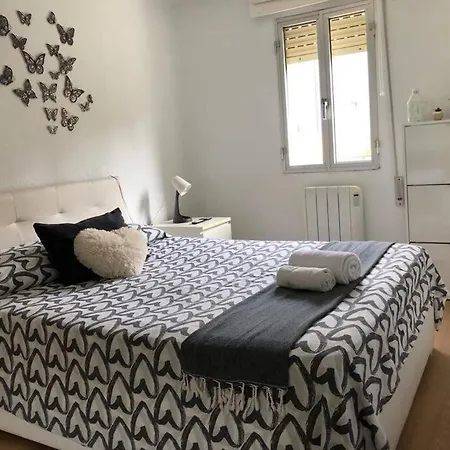 “apartamento Moderno Y Acogedor Apartment Madrid