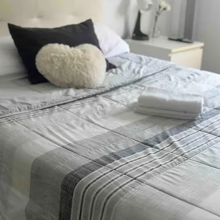 “apartamento Moderno Y Acogedor Madrid