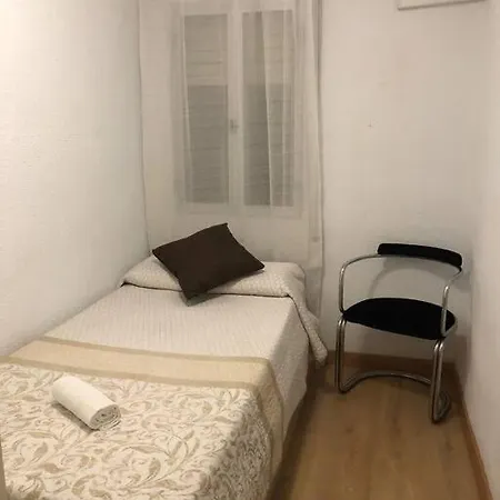 “apartamento Moderno Y Acogedor Apartment Madrid