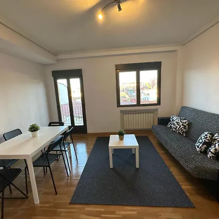 Grand Plaza Mayor Apartment
