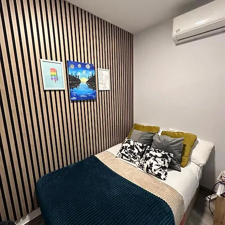 Pensión In Guest - Cozy By Rio With Sofa Bed In The Living *