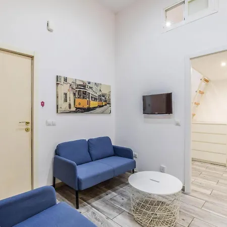 Apartment En Cuatro Caminos 6 Personas *