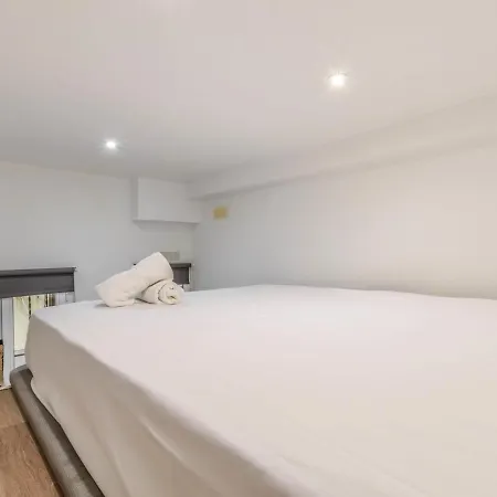 En Cuatro Caminos 6 Personas Apartment *
