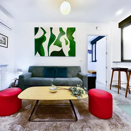 Charming Principe Pio Apartamento