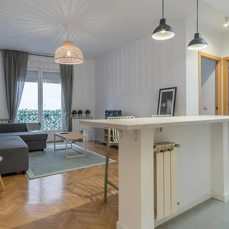 Cozy And Central- 1 Bedroom 1 Bathroom - Chueca *