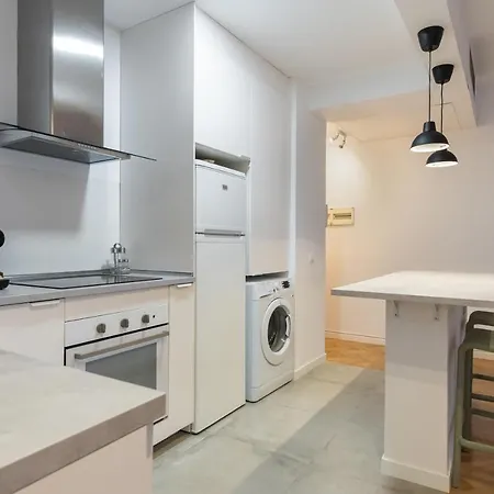Cozy And Central- 1 Bedroom 1 Bathroom - Chueca