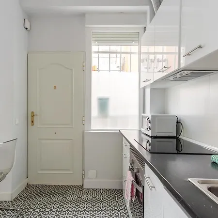 Modern Apartment-1bedroom 1bathroom-tetuan * Madrid
