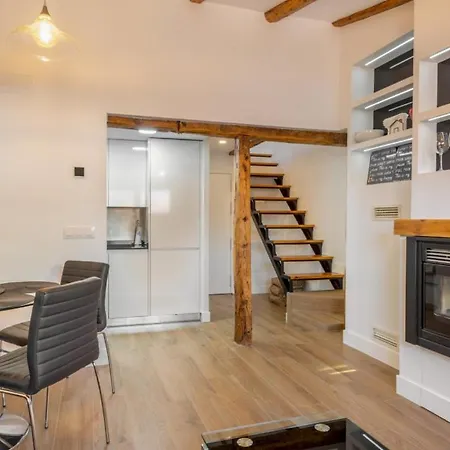 Bright Duplex- 1bd 1,5 Bth - Sol * מדריד