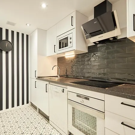 Apartment Gran Via Iii