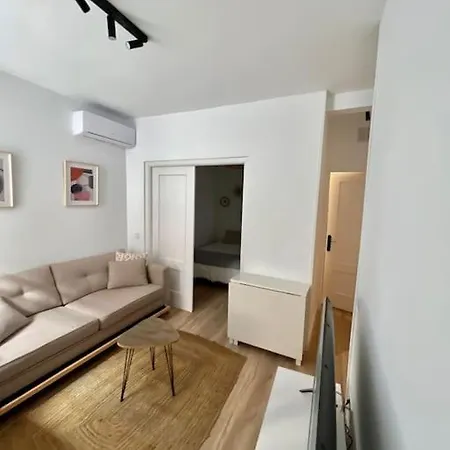 Centrico+nuevo Apt,100% Equipado * Madrid