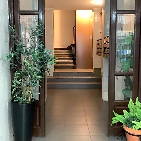 Chamberi En Apartamento *