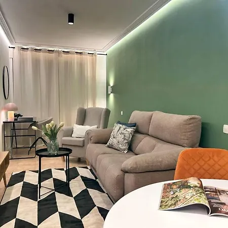 Centrico A Unos Pasos De Gran Via Appartement
