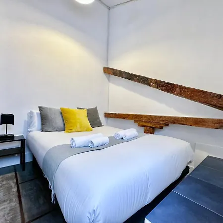 Charming Tirso De Molina Iv Apartamento *
