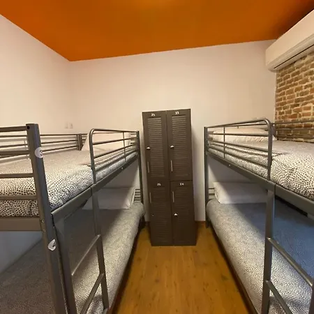 Hostel Arc House Pop Art
