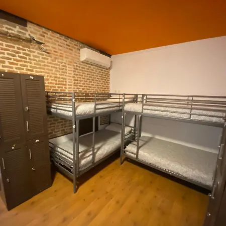Arc House Pop Art Hostel Madrid