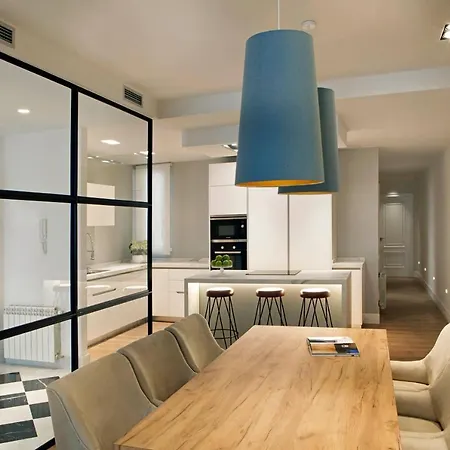 Jacinto Benavente-chromotheraphy Experience Apartment *