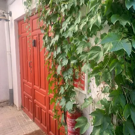 Con Entrada Independiente Cerca A Ifema Y Aeropuerto Apartamento Madri