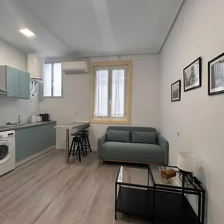 Cozy In Gran Via For 4 People.s2a3 *