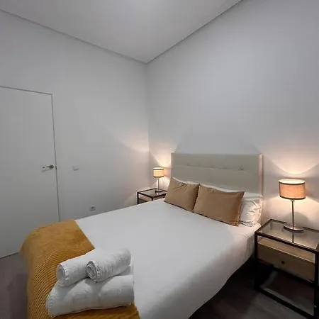Cozy In Gran Via For 4 People.s2a3 * Madrid