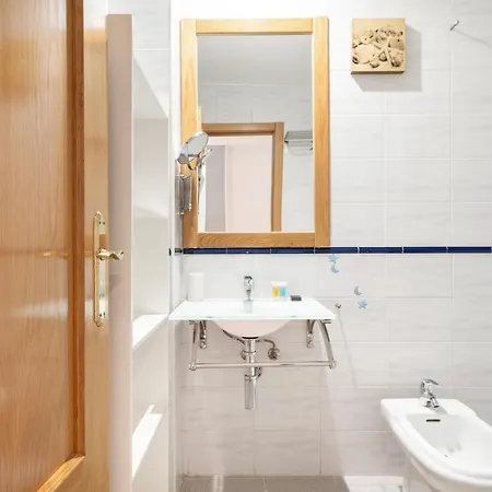 Apartment Geranios 32 *
