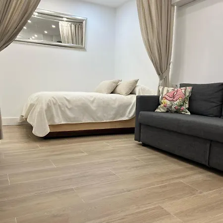 Apartamento Junto Al Metro Delicias Apartment *