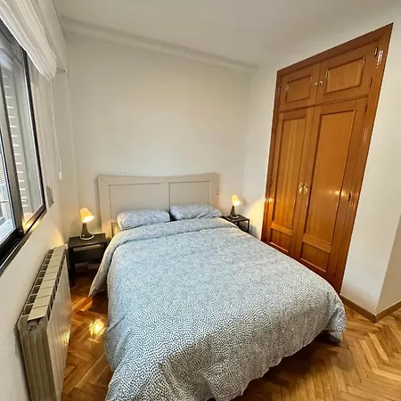 Apartment Alojamiento Urgel *