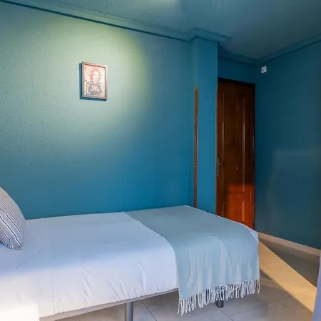 Ideal Hostel *