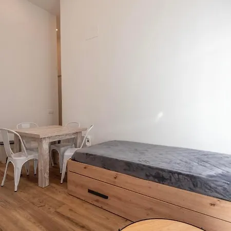 New 1 Min Metro, Cozy 1 Bed Close To Downtown, Wifi A Madrid