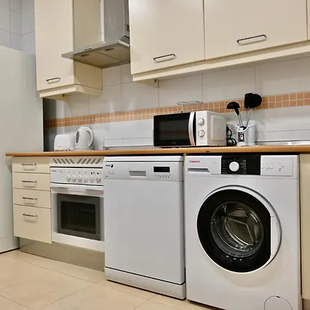 For Acogedor Temporal De 1 Y Salon, A Pasos De Gran Via Inf3d Apartamento Madri