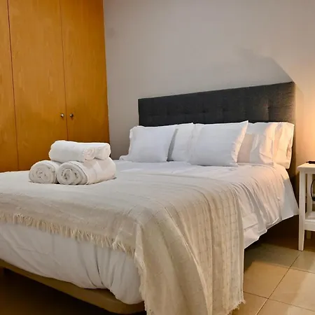 For Acogedor Temporal De 1 Y Salon, A Pasos De Gran Via Inf3d Apartamento *