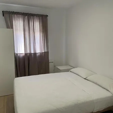 U5 A Estrenar Bien Situado Cerca De Metro Apartment Madrid