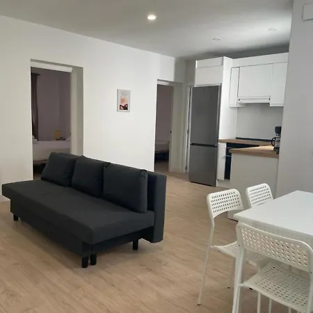 Apartment U5 A Estrenar Bien Situado Cerca De Metro