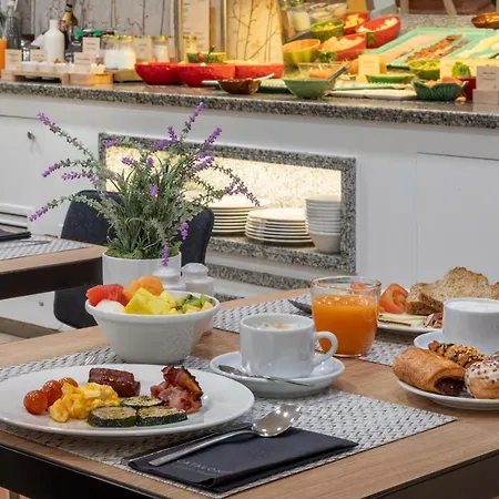 Catalonia Puerta Del Sol Hotel 4*