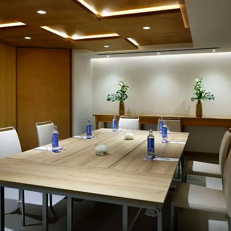 Hotel Hyatt Regency Hesperia 5*