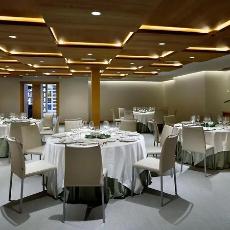 Hyatt Regency Hesperia 5* Madryt