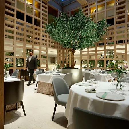 Hyatt Regency Hesperia