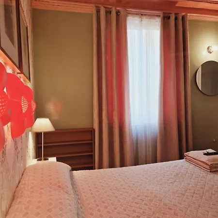 Casa De Huespedes Dolce بيت ضيافة