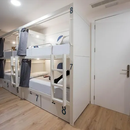 Bluesock Hostal *