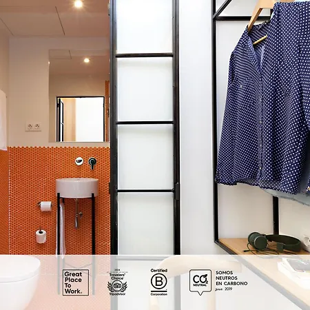 Sleep'n Atocha - B Corp Certified 2* Madrid
