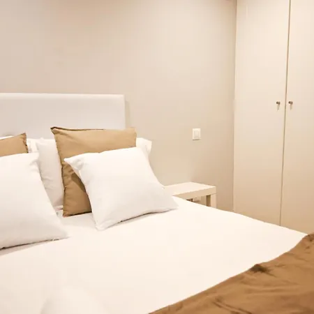 Apartment For Temporal Cava Baja-la Latina Cab36 *