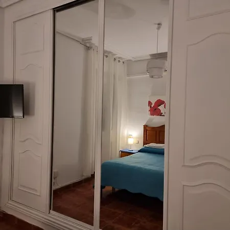 Casa De Huespedes Cuenca *