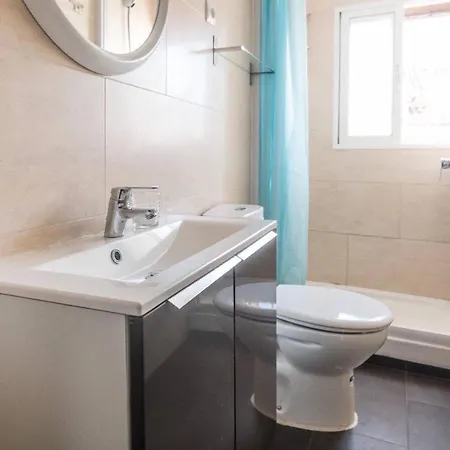 Apartment One Bedroom With Wifi At *